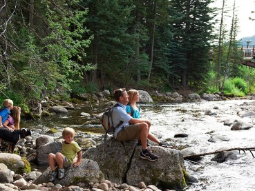 Families of all ages and sizes will find something for everyone at this family friendly Vail hotel.
